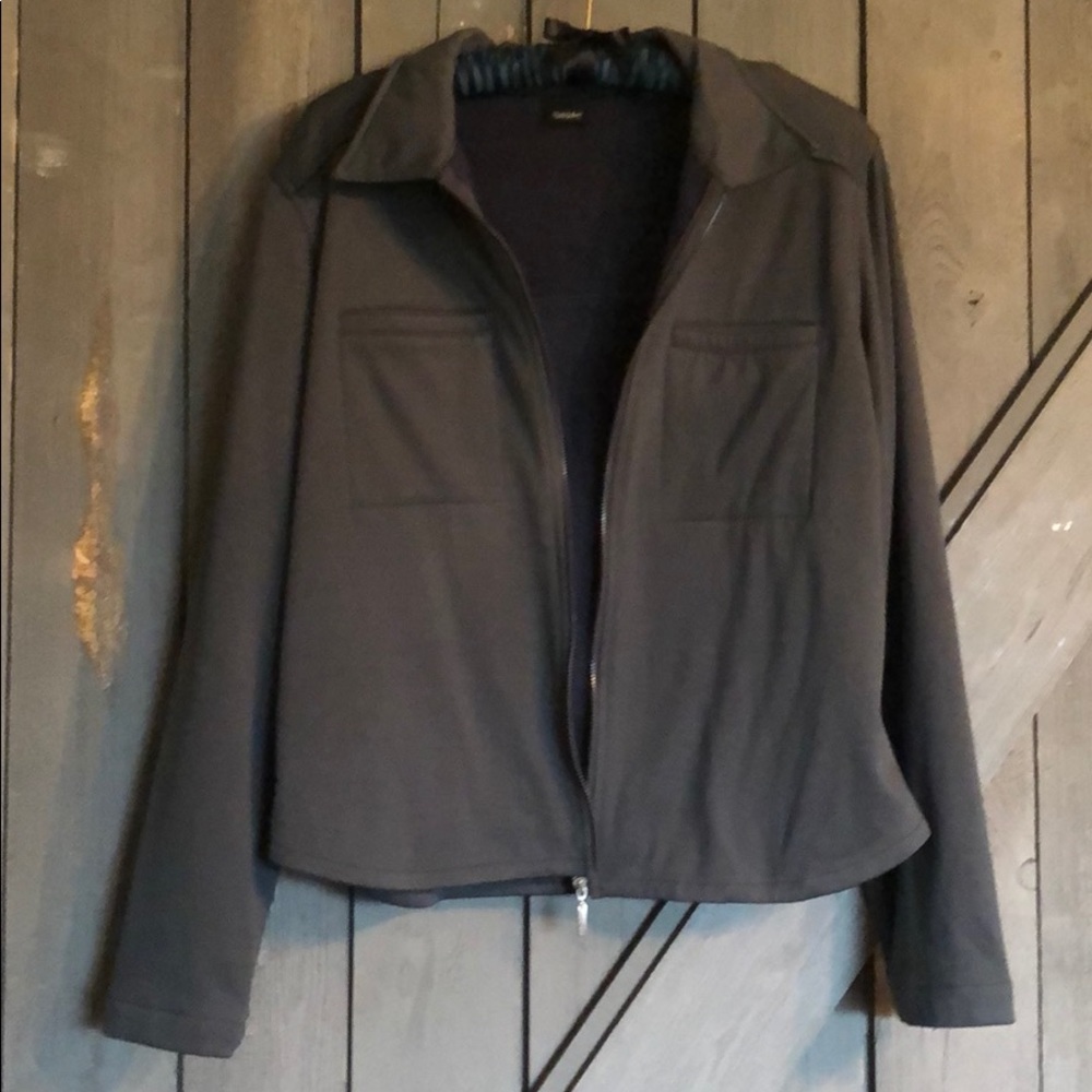 Light weight ladies jacket
